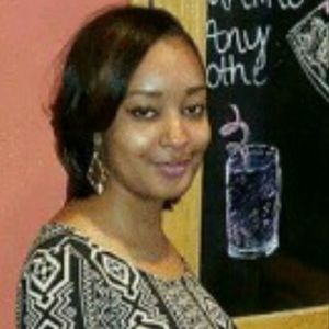 Meet your Posher, Tia